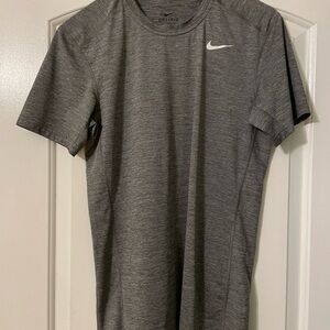 Nike Men's Heather Gray Short Sleeve Tee